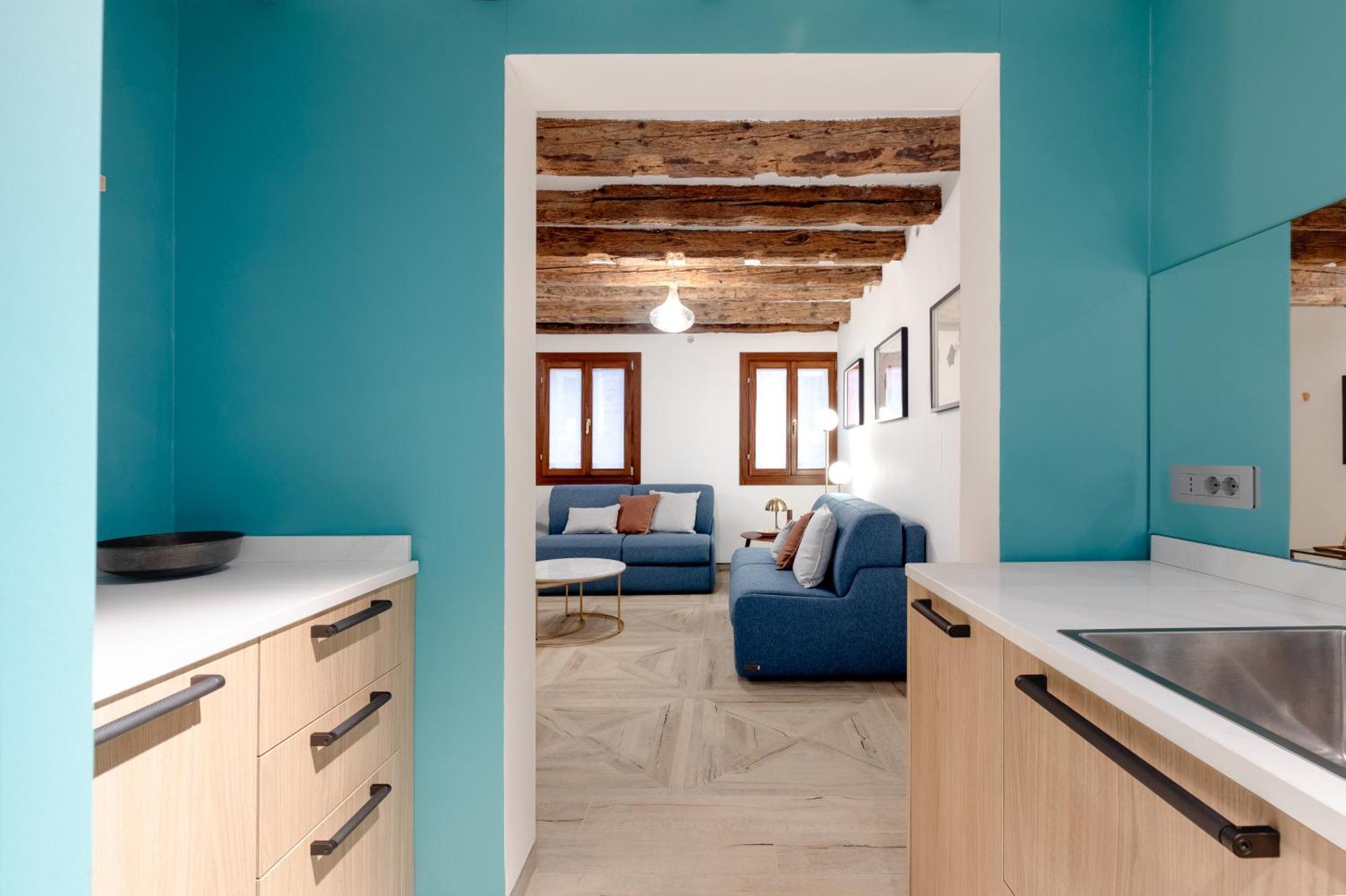 La Caorlina - Pied A Terre - Bas-relief Apartment *